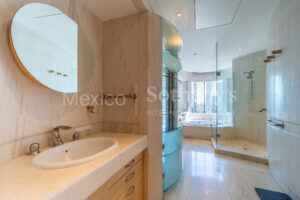 115 Luxury View