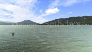 Terreno LakeFront