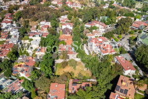 Terreno Bosque de Framboyanes