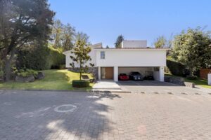Casa Paseo de los Ailes, Club de Golf los Encinos