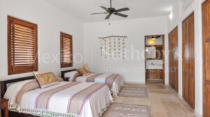 Casa Playa Blanca Zihuatanejo