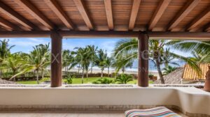 Casa Playa Blanca Zihuatanejo