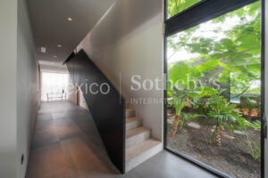 Paseo de las Flores Paraiso Country Club