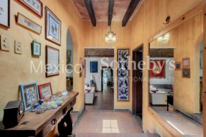 Casa Bonfil Batalla