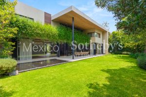 Casa Tepozcuautla, Cumbres de Santa Fe, Mexico City – Photo 10