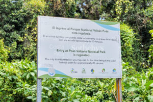 Gran Finca Poás, Reserva Río y Volcán