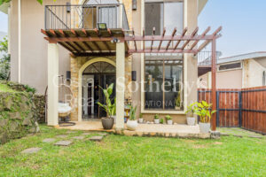 Stone Rock House And Apartment