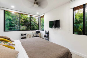 Jungle View Casa El Roble 48 in Playa Grande