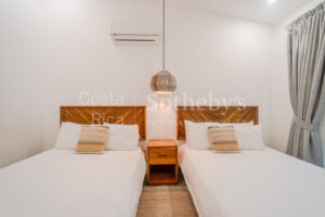 Pelada Bonita – 4 Unit Rental Property