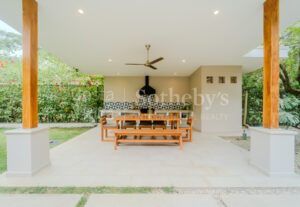Pelada Bonita – 4 Unit Rental Property