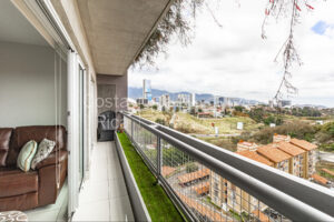 Apartamento en Torre Moderna Azenza