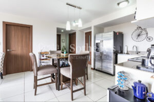Apartamento en Torre Moderna Azenza