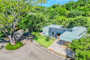 Casa Bellota – Coastal Charm Between Tamarindo & Nosara