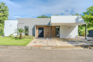 Casa Bellota – Coastal Charm Between Tamarindo & Nosara