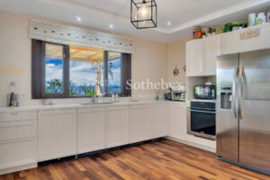 Espaciosa Residencia en San Isidro de Heredia