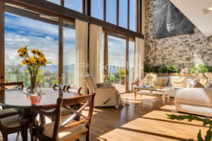 Espaciosa Residencia en San Isidro de Heredia