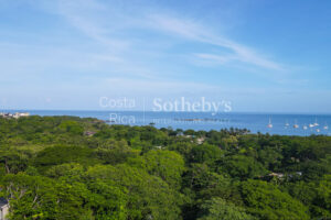 Hilltop Ocean View Tamarindo Villa