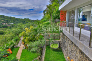 Ocean View Contemporary Mansion at Ocotal Beach