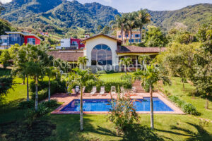 Casa Roca Verde, Escazú