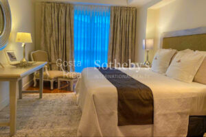 Magnific Two Bedroom Apartment in el Cortijo