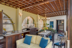 Metropolitan Oasis Penthouse