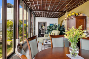 Metropolitan Oasis Penthouse