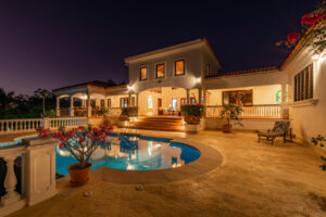 Villa Romantica, One of a Kind World-Class Tropical Estate