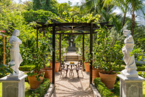 Villa Romantica, One of a Kind World-Class Tropical Estate