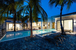 Casa Flor Blanca in Reserva de Golf