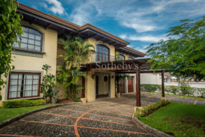 Villa Real Luxury Residence