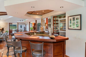 Lobo Mountain Estate