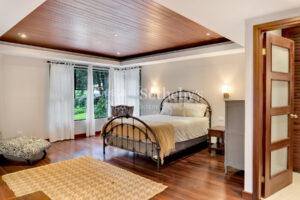 Lobo Mountain Estate