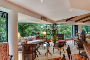 Lobo Mountain Estate