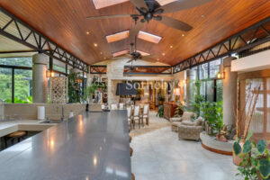 Lobo Mountain Estate