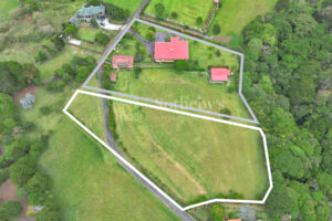 La Joya Estate