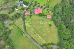 La Joya Estate