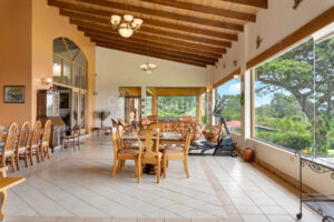 La Joya Estate