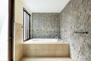 Casa Jardines In Beach & Golf Club Gated Community