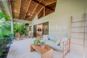 Casa Carlita – Tranquil Tropical Villa in 506 Tennis Center