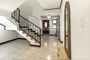 Beautiful House in Los Crotos
