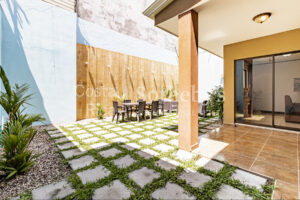 Beautiful House in Los Crotos