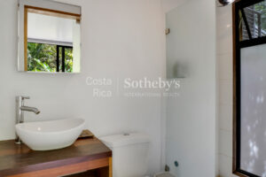 Sovereign Oasis – Punta Uva