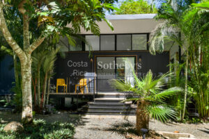 Sovereign Oasis – Punta Uva