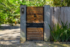 Sovereign Oasis – Punta Uva
