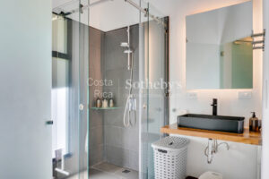 Sovereign Oasis – Punta Uva