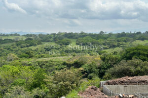 Amplio Lote En Condominio en las Vueltas de la Guácima