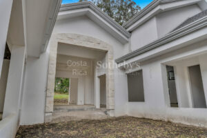 Spectacular Ave del Paraiso Under Construction Luxury Home