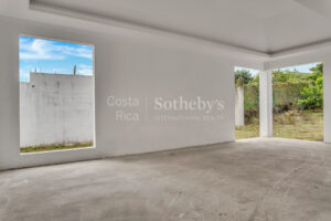 Spectacular Ave del Paraiso Under Construction Luxury Home