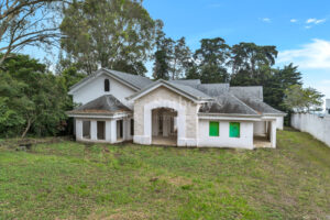 Spectacular Ave del Paraiso Under Construction Luxury Home