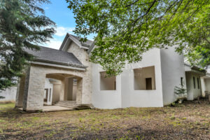 Spectacular Ave del Paraiso Under Construction Luxury Home